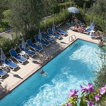 Hotel Garden Limone sul Garda Bagian luar foto