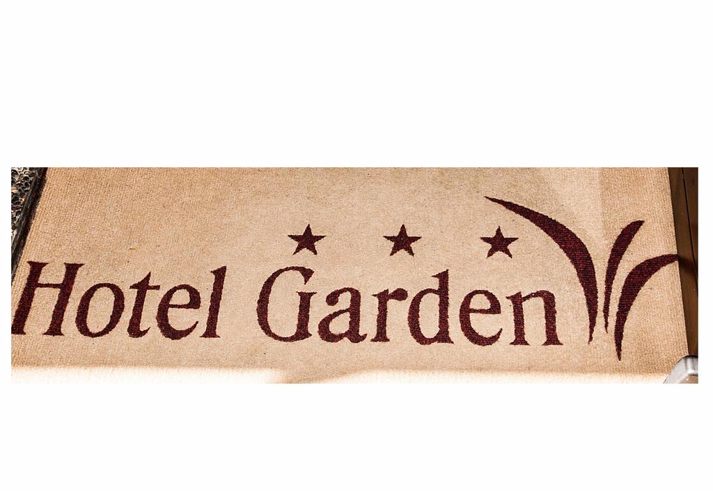 Hotel Garden Limone sul Garda Bagian luar foto